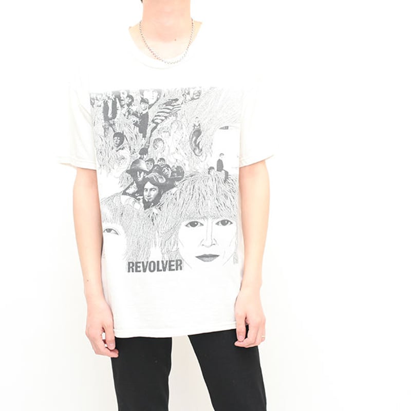 Beatles Revolver T-Shirt | Strato Beatles Revolver T-Shirt | Strato