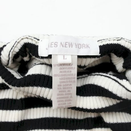 Black × White Border Knit