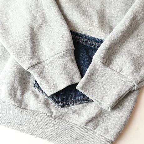 90s Design Sweat Shirt
