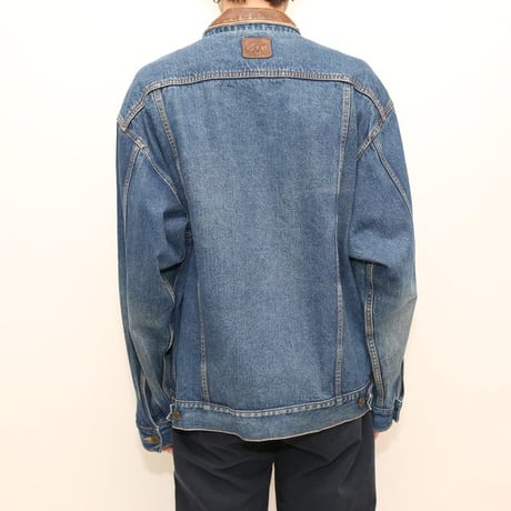Marlboro Leather Collared Denim Jacket Loose Silhouette