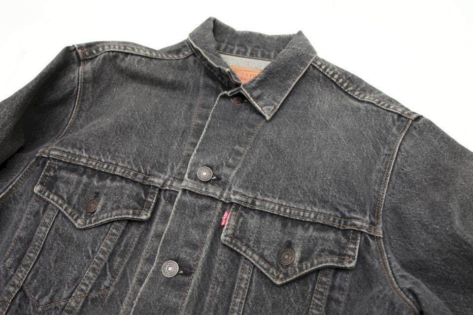Levis 75505 Black Denim Trucker Jacket | Strato