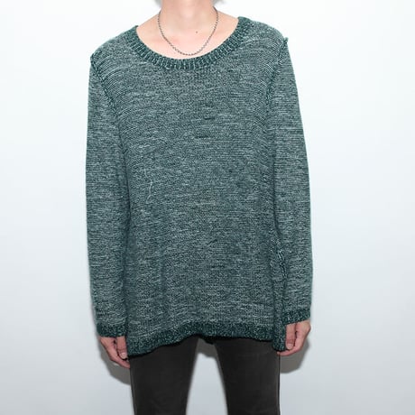 Back Side Knit Sweater