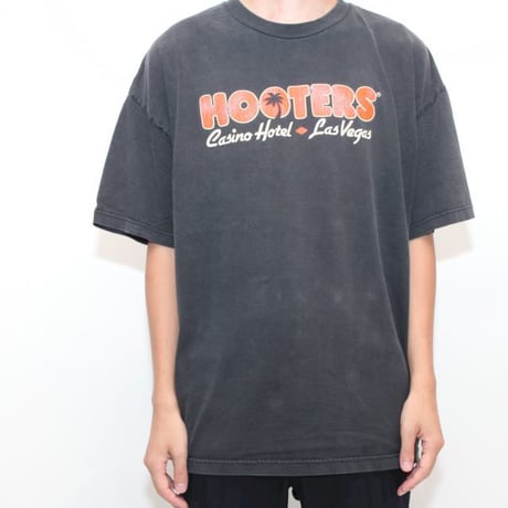 Hooters Casino Hotel T-Shirt