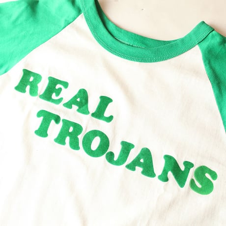 Raglan Sleeves T-Shirt