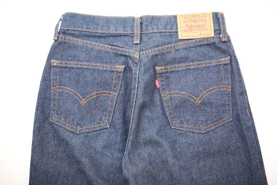 パンツ DEAD 90's Levi's W557 Flared Denim Pants 90's Levi's W557 Flared Denim Pants | Strato
