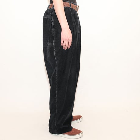 Over Size Corduroy Pants