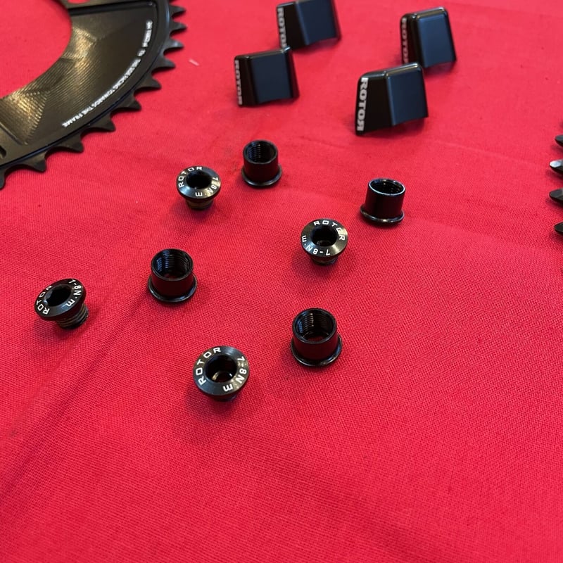 ROTOR Q-RING OVALchainring 【54/44T】 SHIMANO4アーム ROTOR Q-RING OVALchainring 【54/44T】 SHIMANO4アーム
