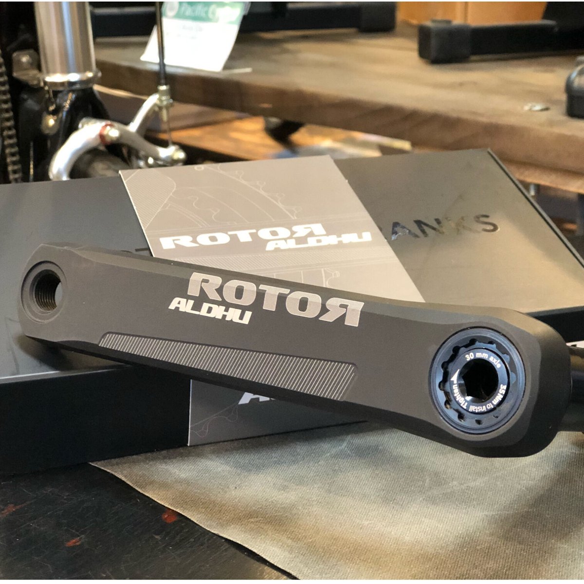 ROTOR ALDHU 3D+ CRANK ARMS 【30mm】 | LORO CYCLE ROTOR ALDHU 3D+ CRANK ARMS 【30mm】 | LORO CYCLE