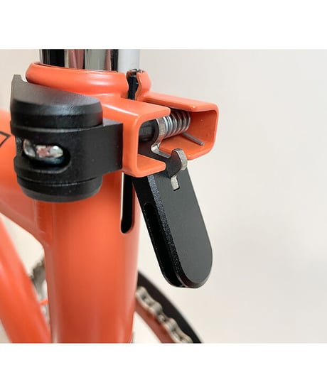 BROMPTON　Alumnium Hinge Clamp And Rear Frame Clip