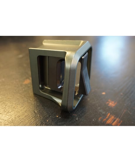 BROMPTON　Forged Front Carrier Block 【コーケンアルマイト品】