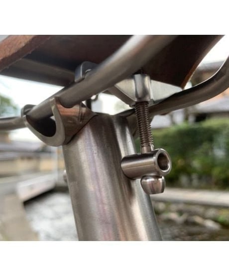 Brompfication　Titanium Seatpost