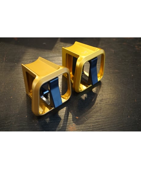BROMPTON　Forged Front Carrier Block 【コーケンアルマイト品】