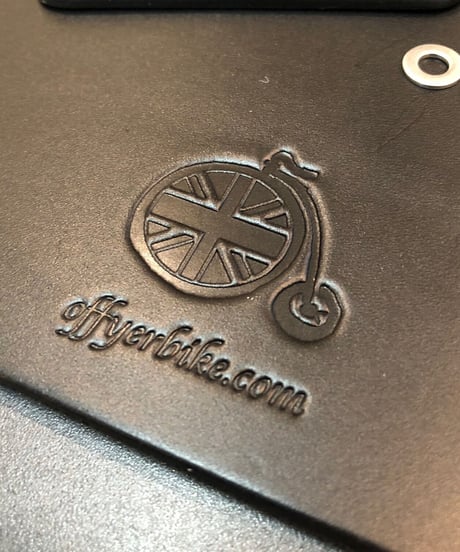 Off yer bike　 [Leather mudflap set]