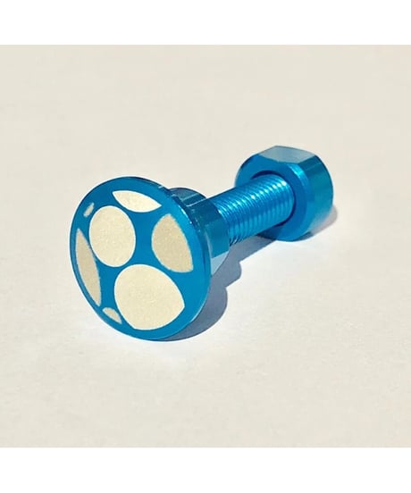 ColorPlus　タイヤ固定ボルト ブルー　【箱なし、展示品】