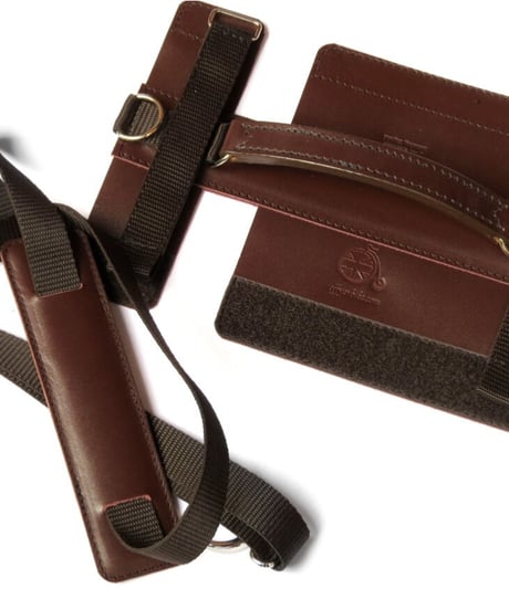 Off yer bike　 [On yer shoulder]　【 Leather Srapset】