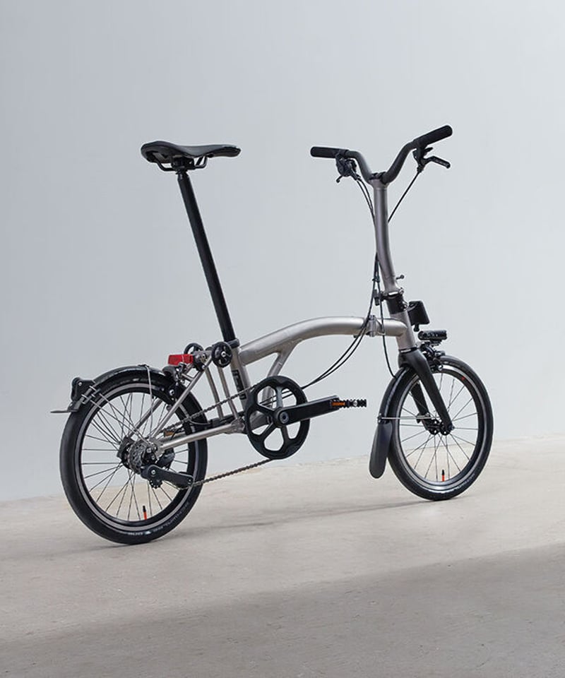 Schwable One シュワルベ 349 16 インチ Brompton Schwalbe One 16x1.35 35-349 Tan Wall - J.C. Lind Bike Co.