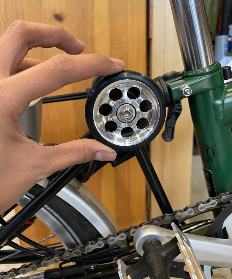 SON Easy Wheel for Brompton | LORO CYCLE WORKS