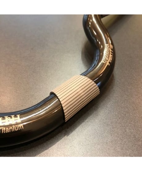 H&H Titanium Ergonomics Midrisebar【ブラックカラー】