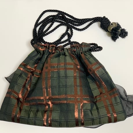 巾着バッグ　Ｓサイズ　ヨコ（France l fabric・ Black khaki ribbon Black frill)