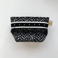 ポーチマチ付き（Italy Black dot fabric・White Black ribbon)