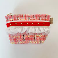 ポーチマチ付き（England tweed・red ribbon  White frill)