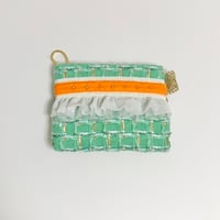 ポーチミニ（England  emerald Green tweed ・Orange yellow ribbon White frill)
