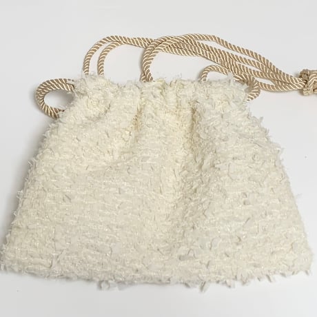 巾着バッグ　Ｓサイズ　ヨコ（Japan  White tweed・White beige ribbon White frill）