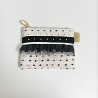 ポーチミニ（Japan White Black dot tweed ・White Black ribbon Black frill)