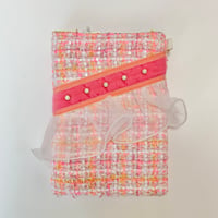 ショルダーポーチ　タテ型（England tweed・pink ribbon White frill )