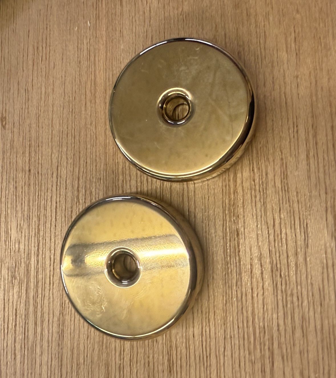 ローゼンクランツ　インシュレーター fit=scale-down,w=1200