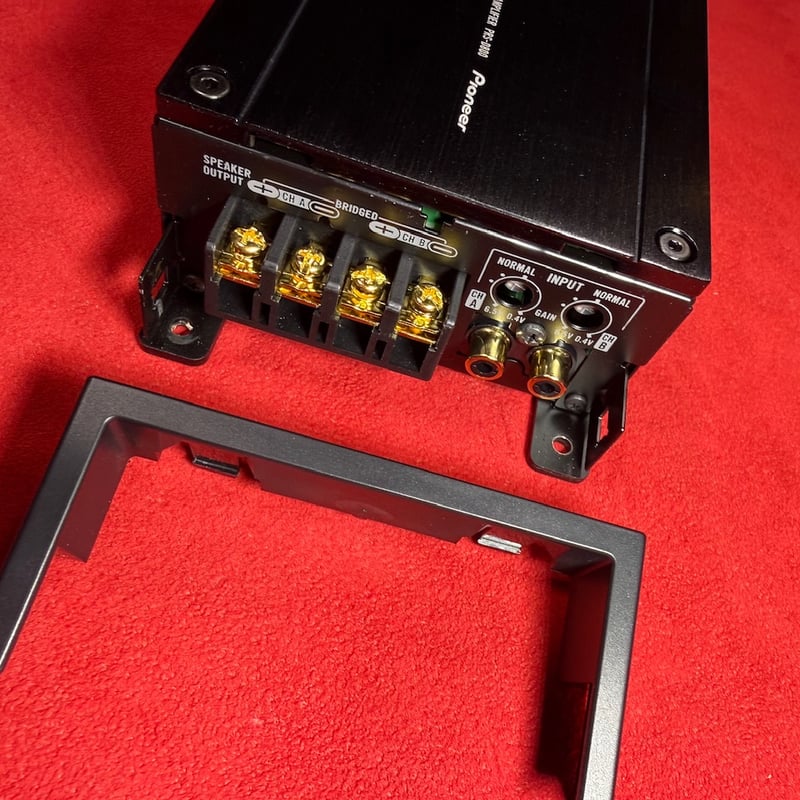 Pioneer PRS-D800 2チャンネルパワーアンプ か細い Pioneer PRS-D800 2チャンネルパワーアンプ か細い