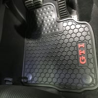 VW   ゴルフ5 .6 シロッコ GTI フロアーラバーマット②