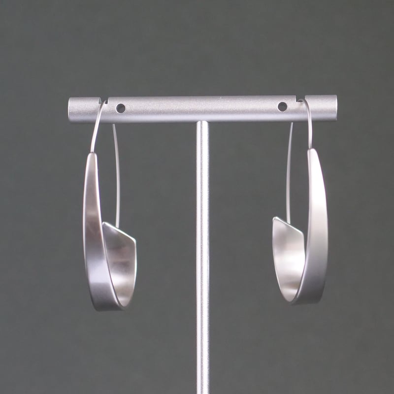 バンドフックピアス | sono.