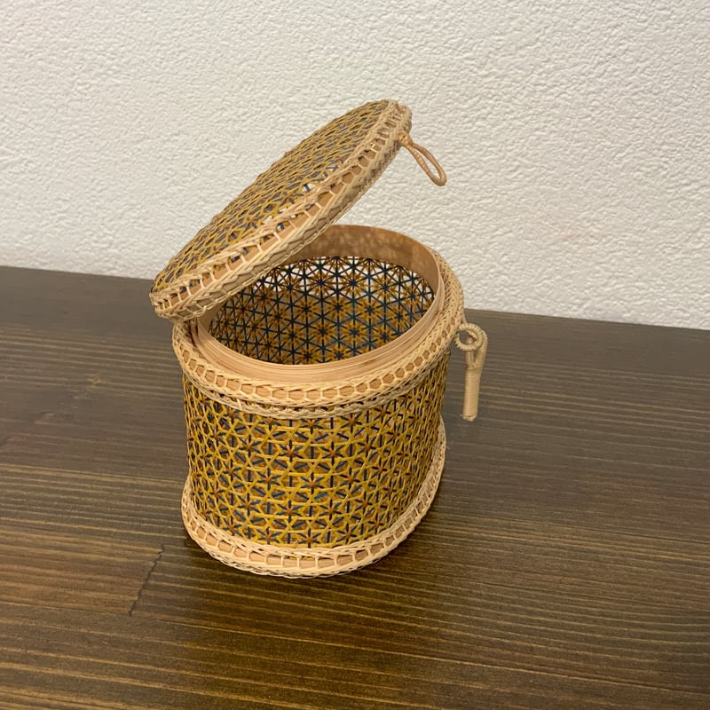 竹細工小物入れ 江戸時代か 竹細工小物入れ 江戸時代か