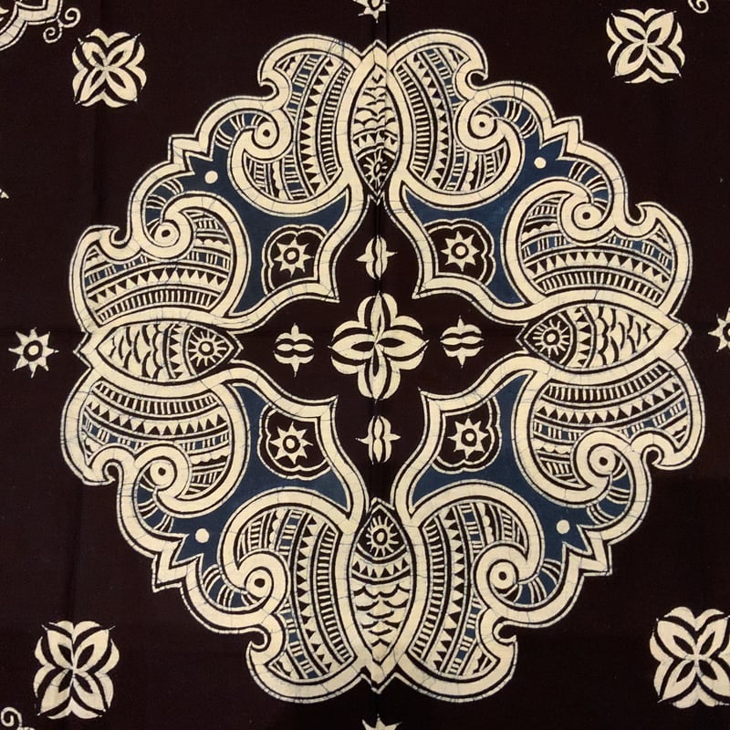 ミャオ族 ろうけつ染め 正方形 | ASIAN ACCENTS