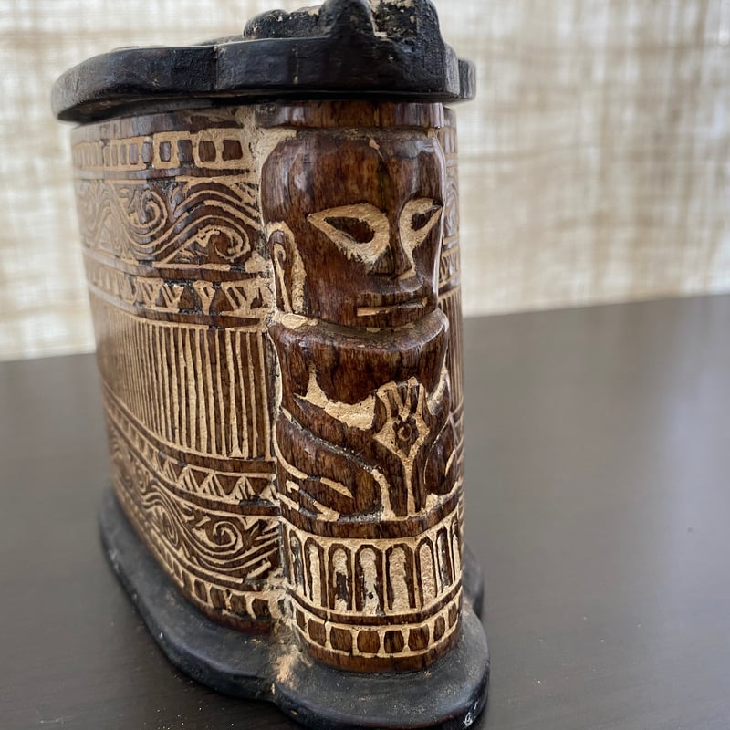 インドネシア スマトラ島バタック族の石灰入れ（S19022900-002