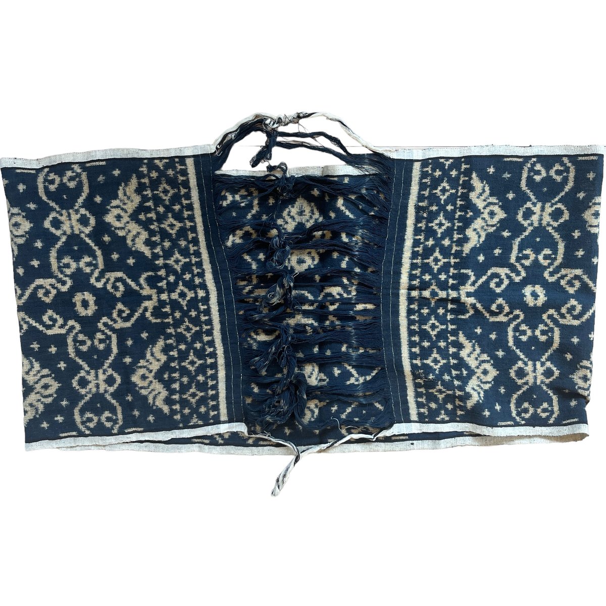 アンティーク 手染手織布 ダブルイカット バリ島グリンシン 無病息災歯のモチーフ アンティーク 手染手織布 ダブルイカット バリ島グリンシン 無病息災歯