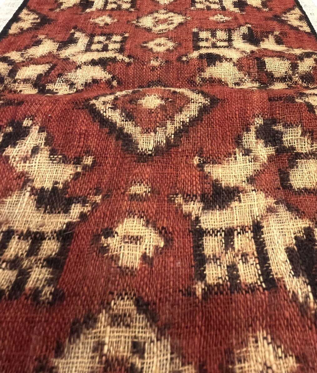 バリ島トゥガナン村産手織りのダブルイカット グリンシン / チュンプロン