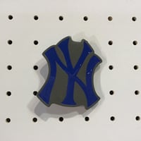 NYヤンキース　バックル　銀xネイビー