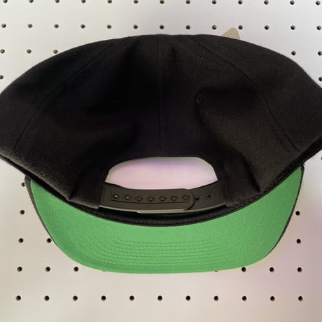 ドルネコマンション　オフィシャル　SnapBack CAP
