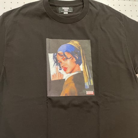 DISCO フェルメールRIHANNA  TEE