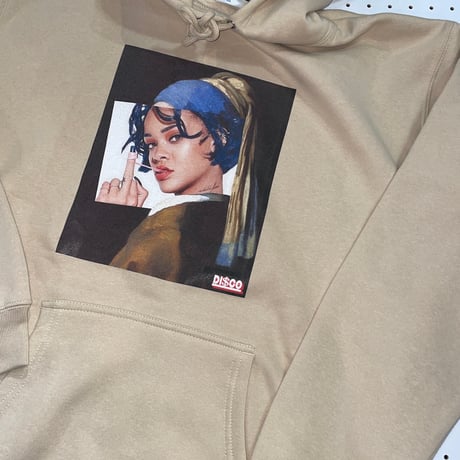 DISCO フェルメールRIHANNA HOODIE