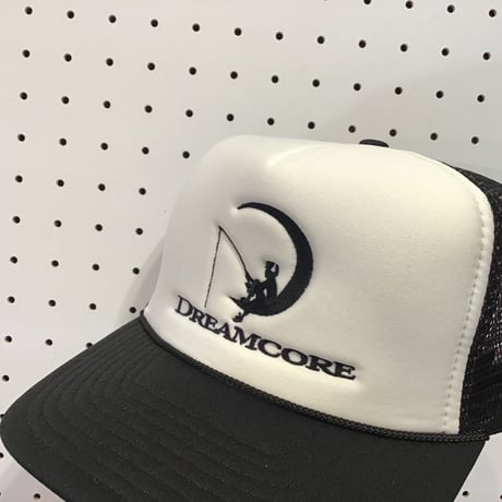 DREAM  CORE truckercap