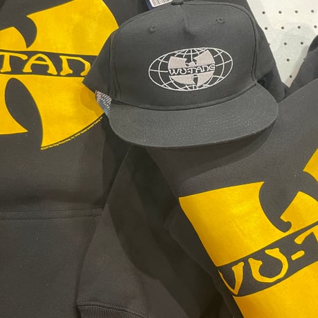 WU TANG CLAN 12oz LOGO HOODIE BLACK