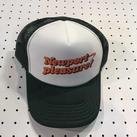 NEWPORT PLEASERE trucker CAP