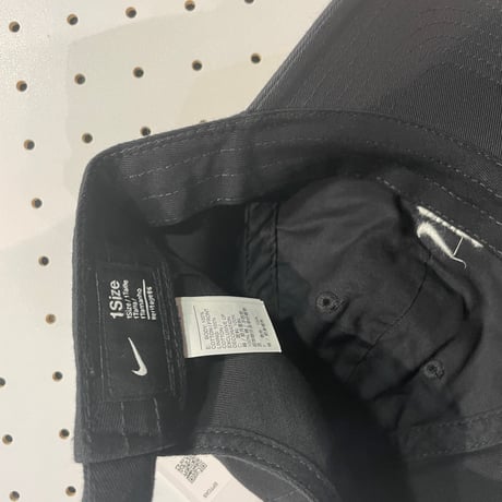 NIKE SNKRS CAP BLACK