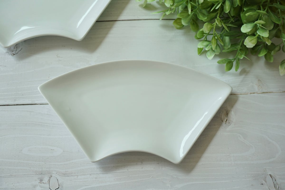 白磁】扇皿【レターパック不可】 | Anela Style