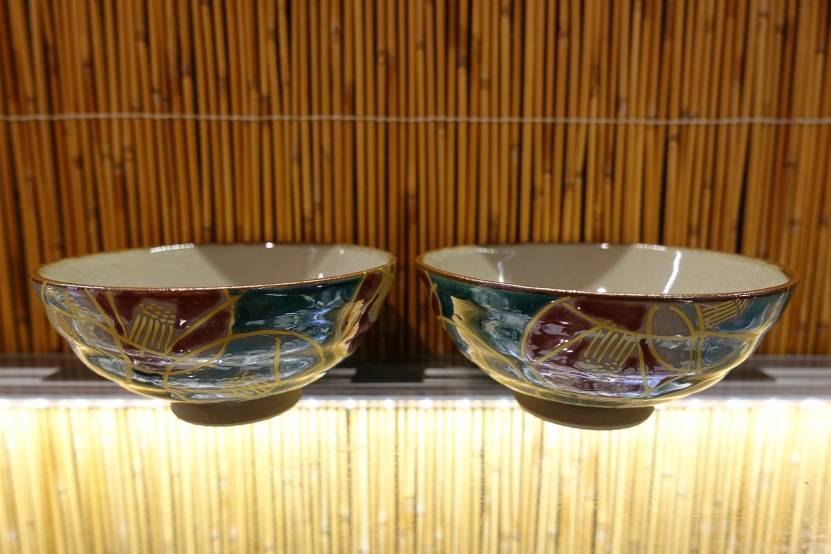 美山窯 飯碗 金花玉椿（小） | 金澤・東山 九谷焼「宮」goo