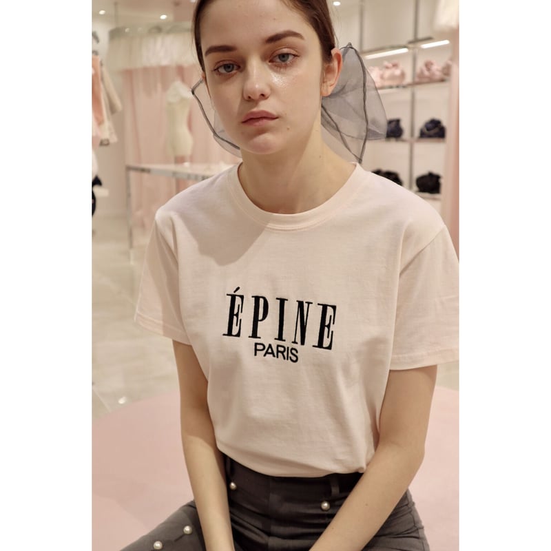 ÉPINE PARIS embroidery tee baby pink×black | épine