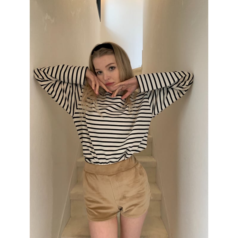 side slit velours short pants beige | épine side slit velours short pants beige | épine